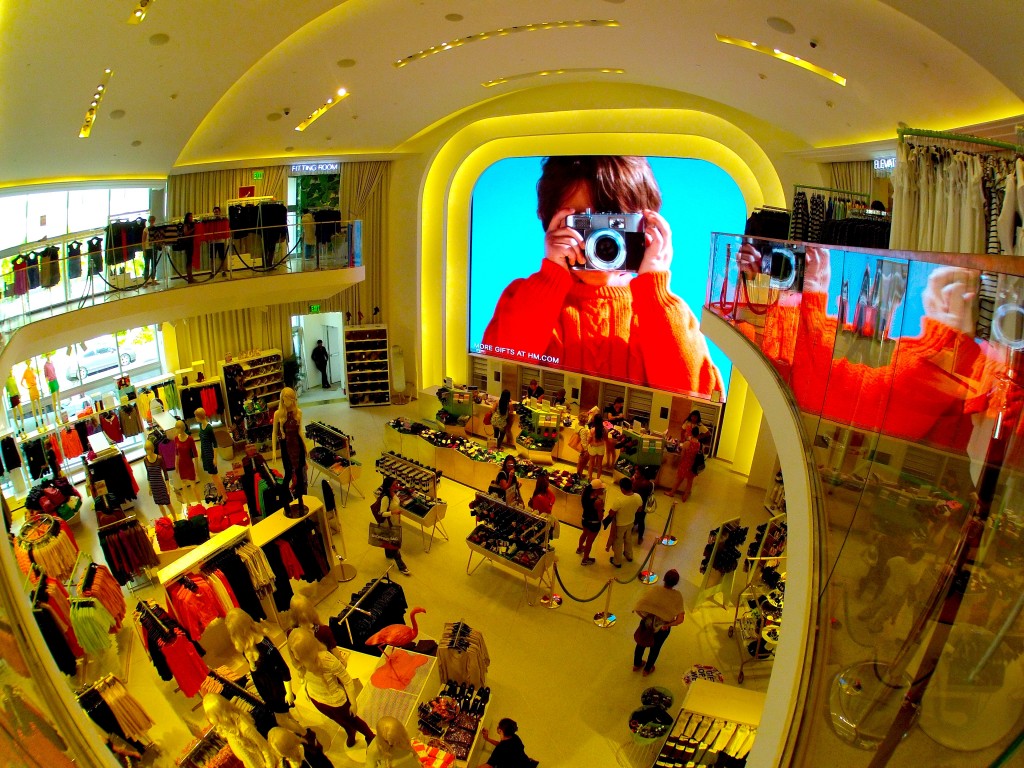 DCIM101GOPRO Ponto Miami Compras em Miami Lojas em Miami H&M 5